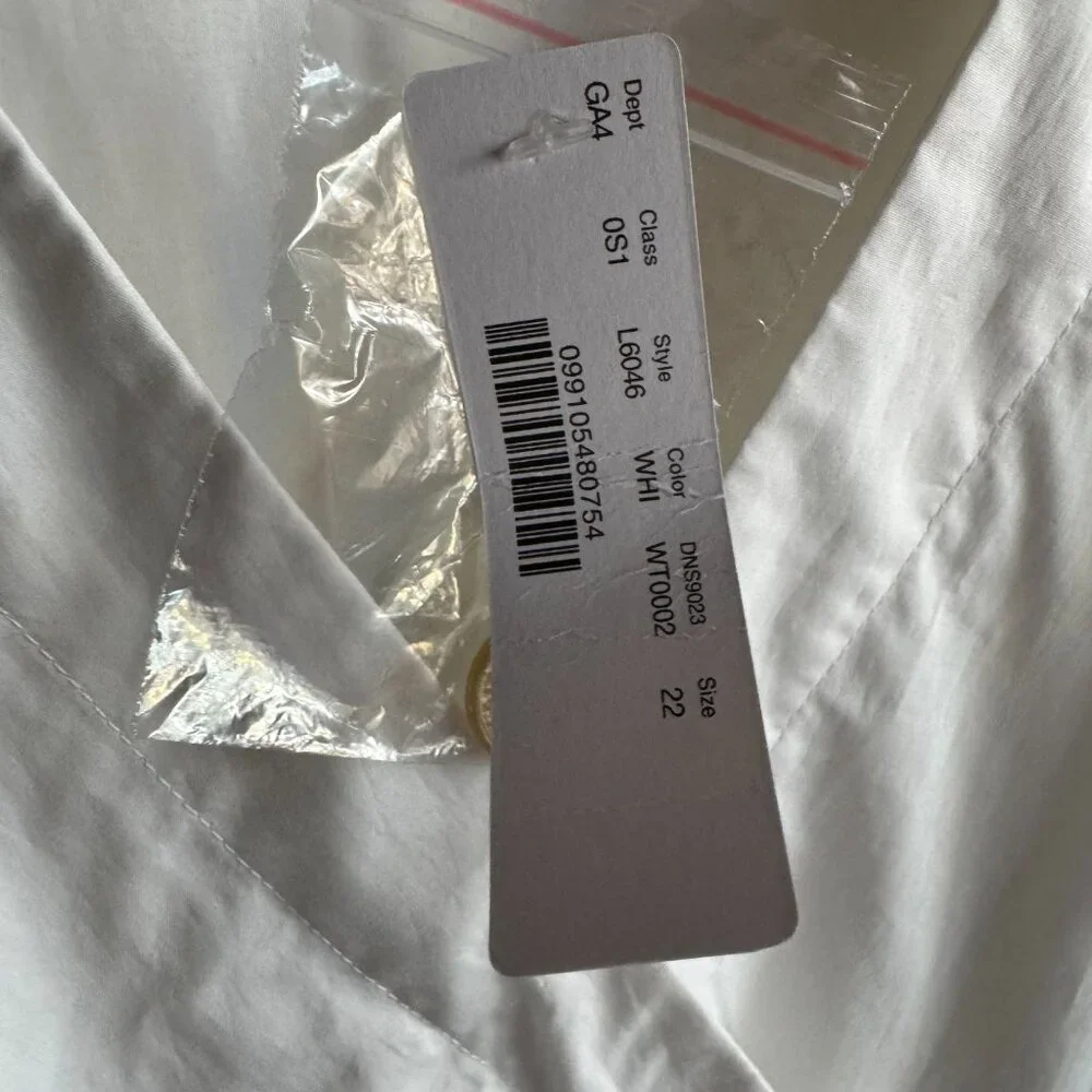 White Sleeveless Button-Down Dress - Picture 4 of 6